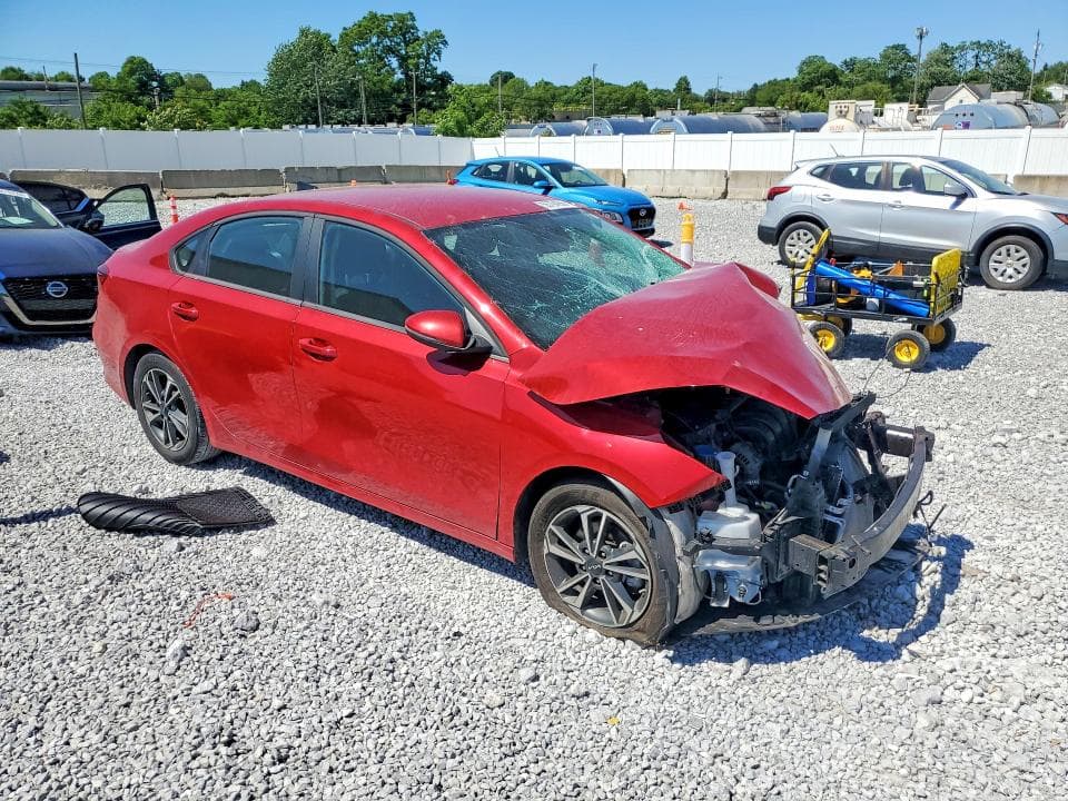 2024 KIA FORTE LXS 4