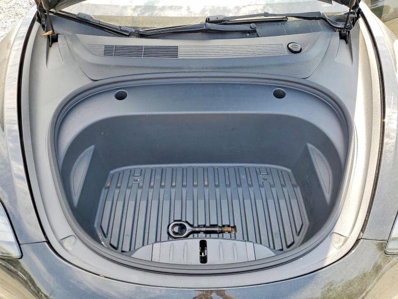 2023 TESLA MODEL 3 11