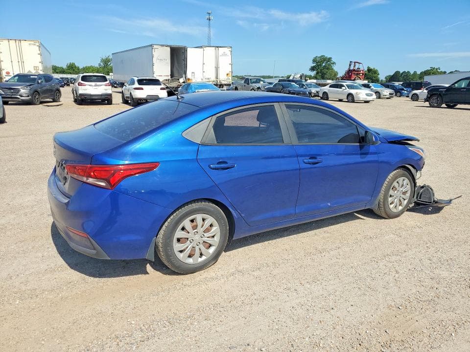 2019 HYUNDAI ACCENT SE 3