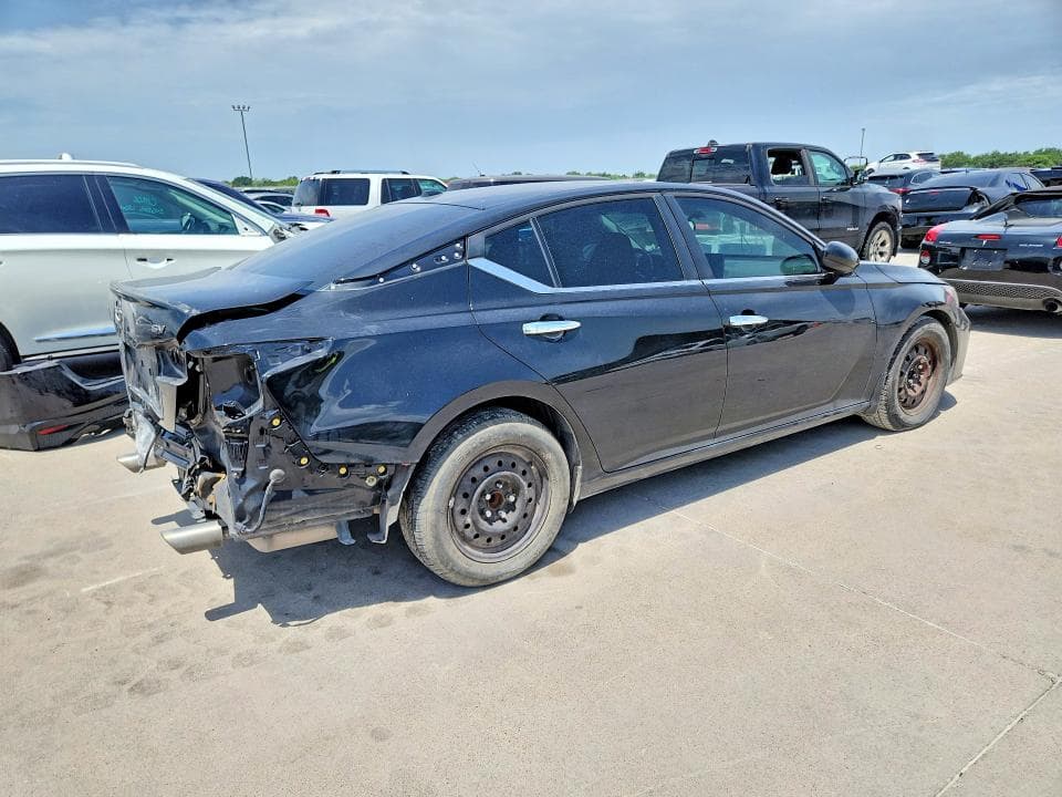 2024 NISSAN ALTIMA SV 3