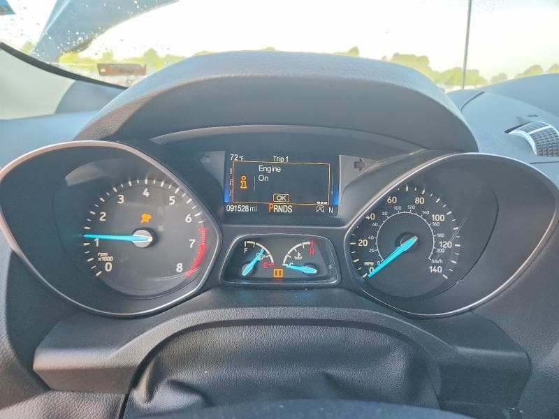 2017 FORD ESCAPE SE 9