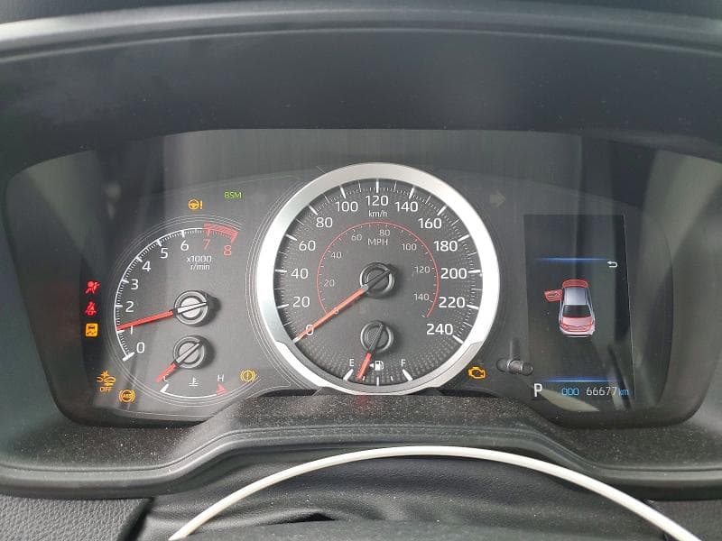 2022 TOYOTA COROLLA SE 9