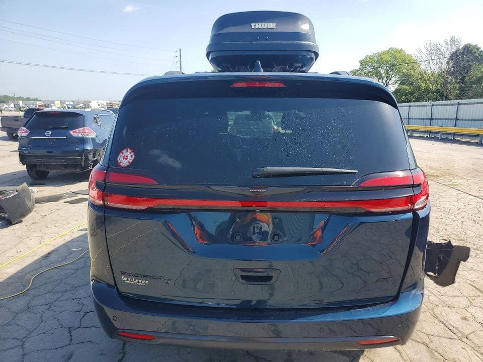 2023 CHRYSLER PACIFICA TOURING L 6
