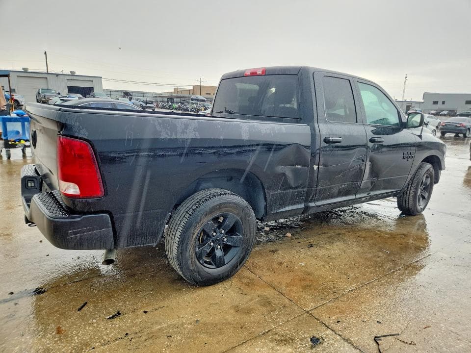 2022 RAM 1500 CLASSIC TRADESMAN 3