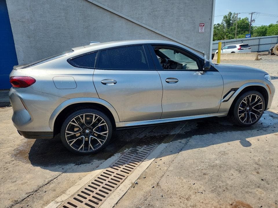 2021 BMW X6 M/M COMPETITION 3