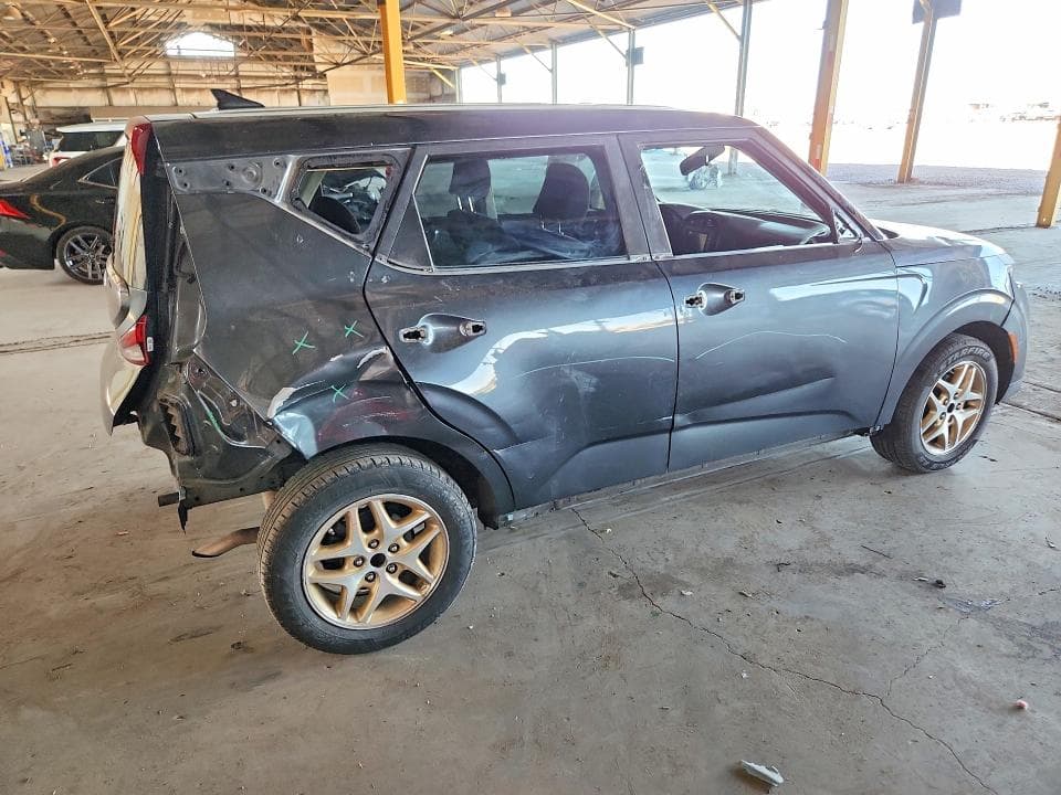 2020 KIA SOUL LX 3