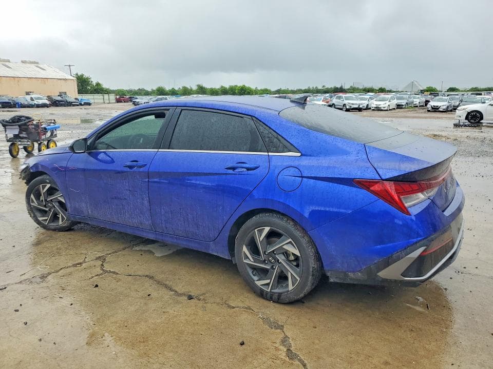 2024 HYUNDAI ELANTRA SEL 2