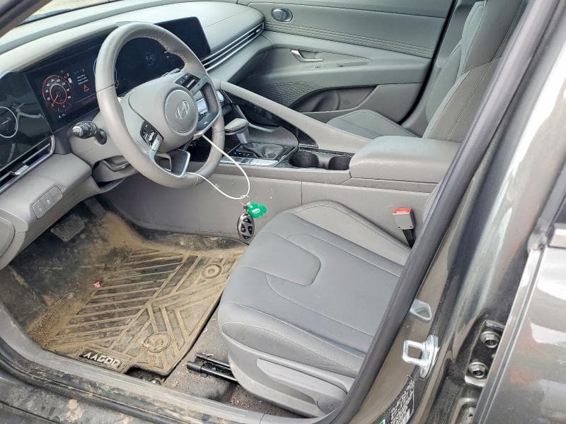 2025 HYUNDAI ELANTRA SEL 7