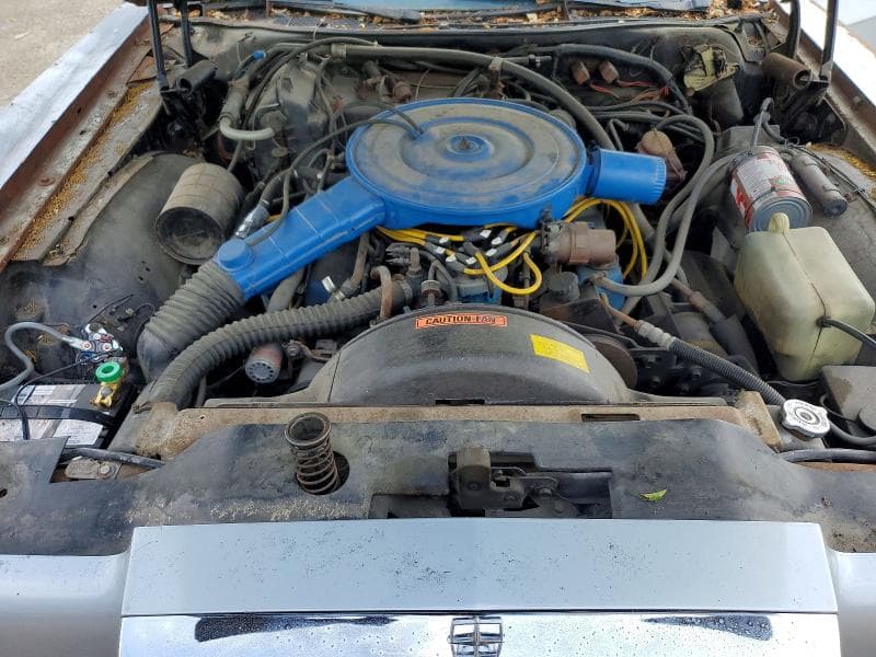 1977 LINCOLN CONTINENTAL TOWN CA 11