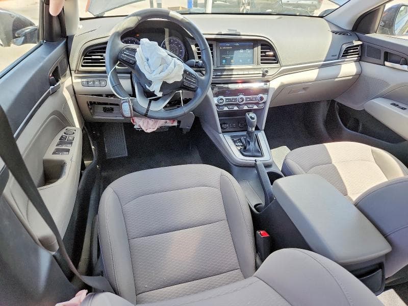 2020 HYUNDAI ELANTRA VALUE EDITION 8