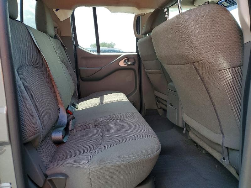 2020 NISSAN FRONTIER SV 10