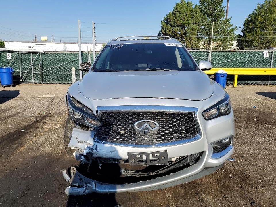 2017 INFINITI QX60 BASE 5