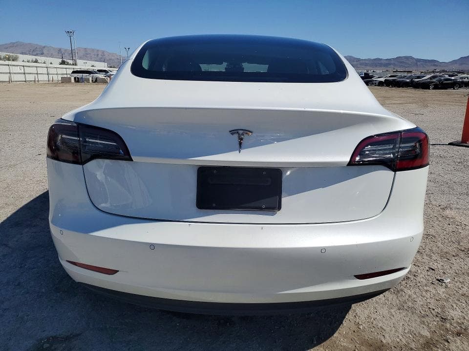 2022 TESLA MODEL 3 6