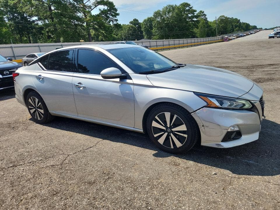 2019 NISSAN ALTIMA SL 4
