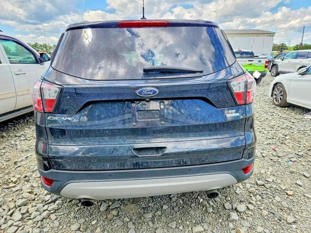 2017 FORD ESCAPE SE 6