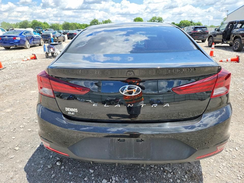 2020 HYUNDAI ELANTRA SE 6