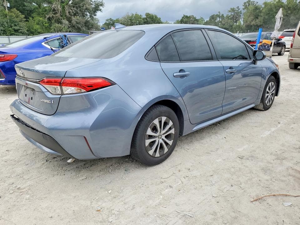 2022 TOYOTA COROLLA LE 3