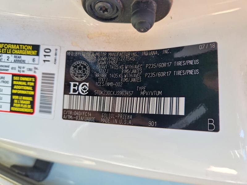 2018 TOYOTA SIENNA LE 13