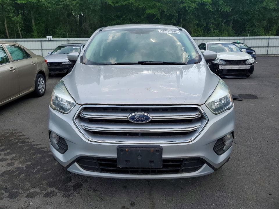 2017 FORD ESCAPE SE 5