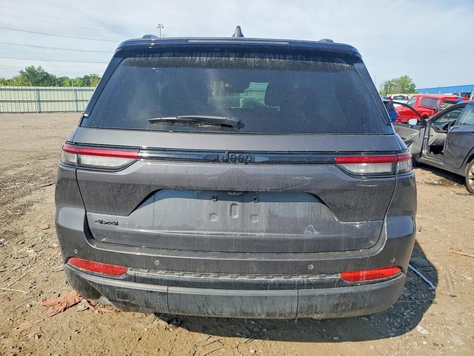 2025 JEEP GRAND CHEROKEE LAREDO 6