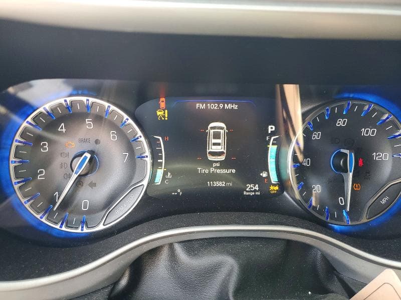 2022 CHRYSLER PACIFICA TOURING 9