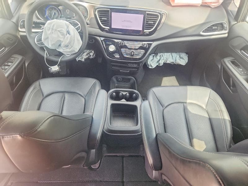 2025 CHRYSLER PACIFICA SELECT 8