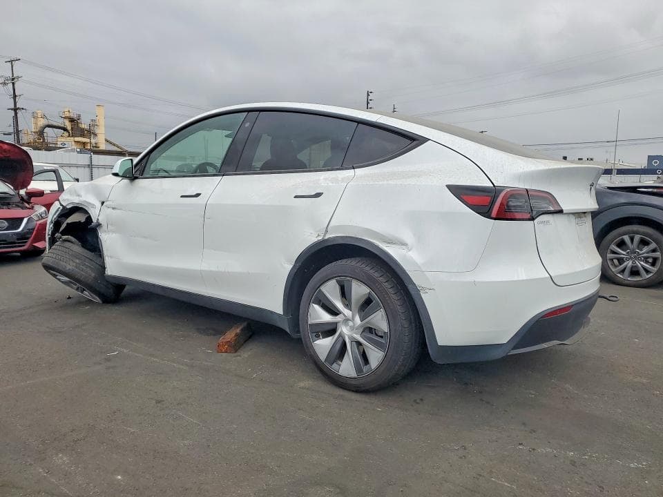 2023 TESLA MODEL Y 2