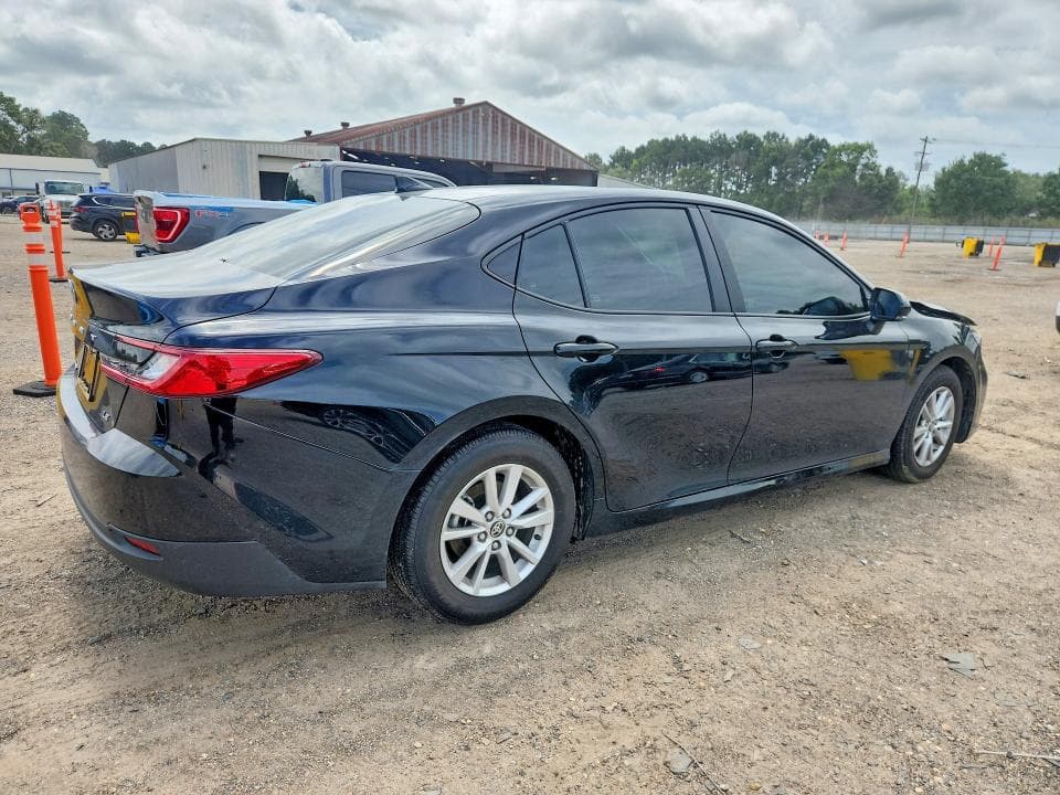 2026 TOYOTA CAMRY LE 3