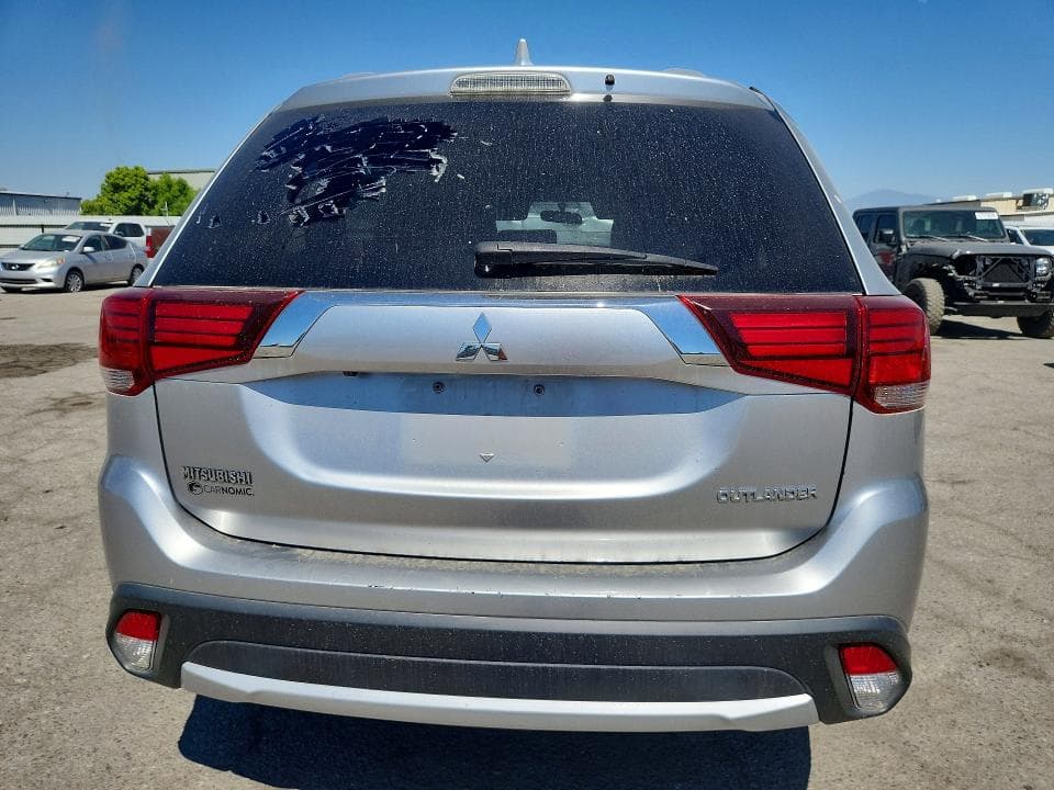 2018 MITSUBISHI OUTLANDER ES 6