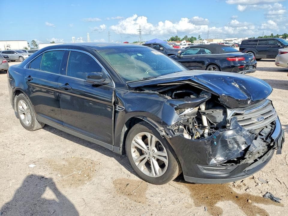 2017 FORD TAURUS SEL 4