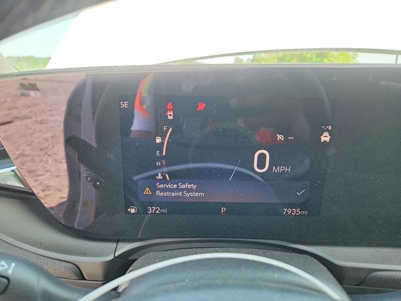 2025 BUICK ENVISTA PREFERRED 9