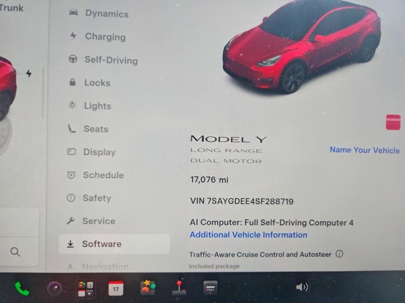 2025 TESLA MODEL Y 9