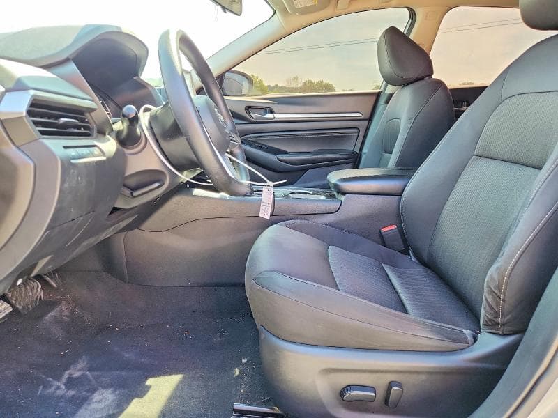 2021 NISSAN ALTIMA SV 7