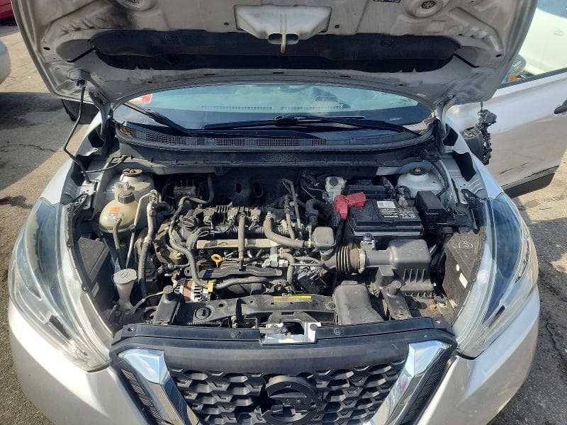 2018 NISSAN KICKS S 12