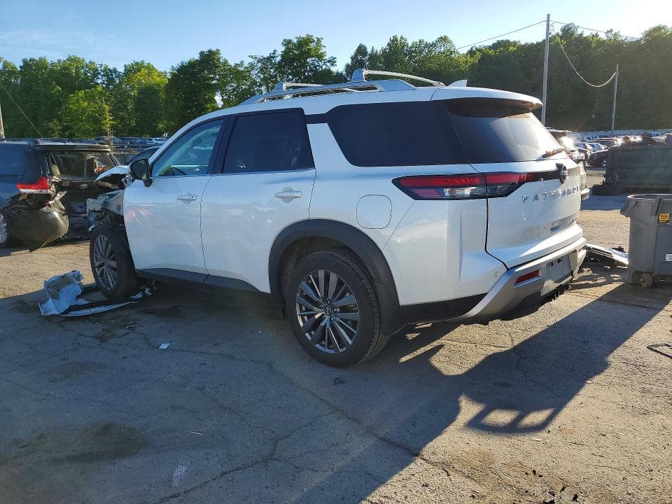 2025 NISSAN PATHFINDER SL 2