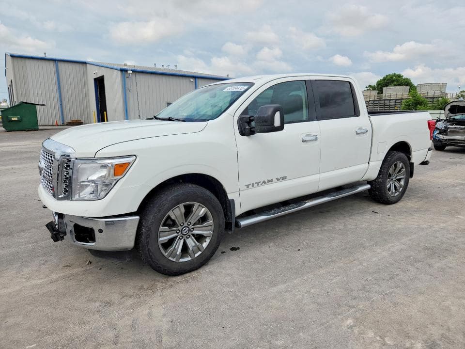 2018 NISSAN TITAN - 1