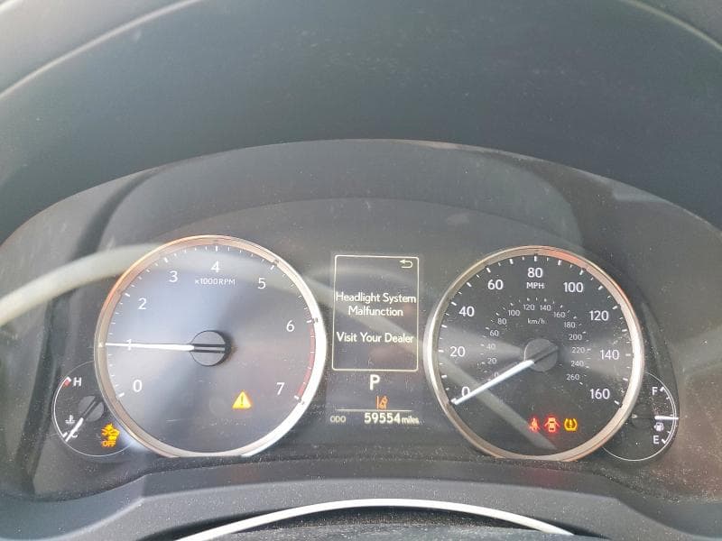 2018 LEXUS IS 300 300 9