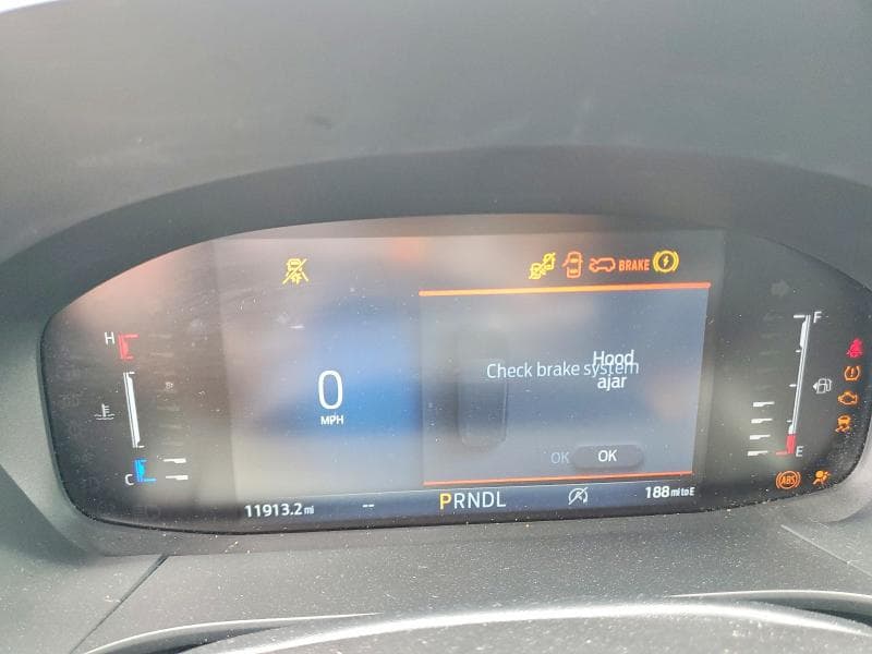 2024 FORD ESCAPE ST LINE 9
