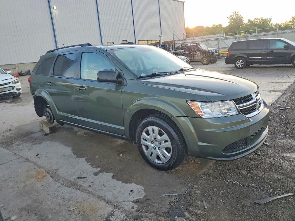 2018 DODGE JOURNEY SE 4