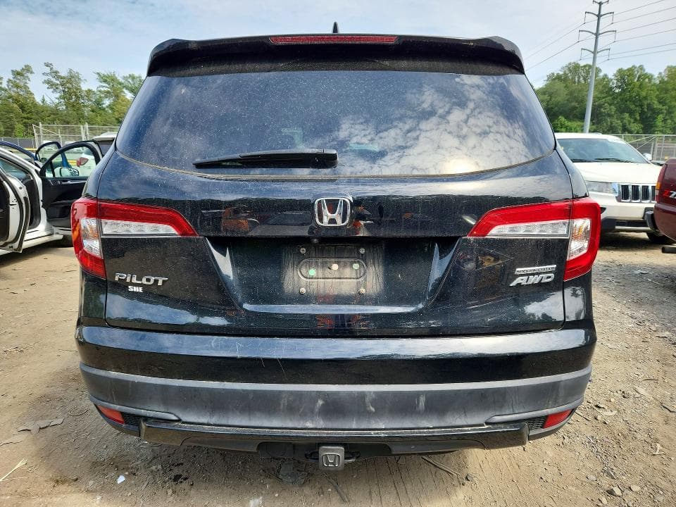 2021 HONDA PILOT SE 6