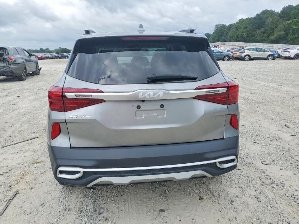 2023 KIA SELTOS EX 6