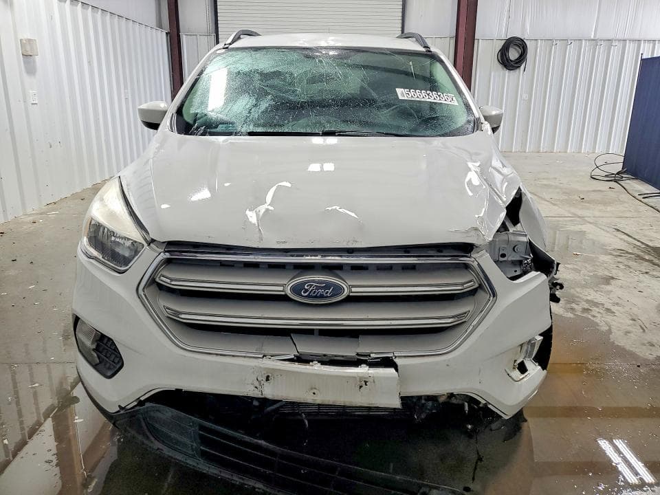 2018 FORD ESCAPE SE 5