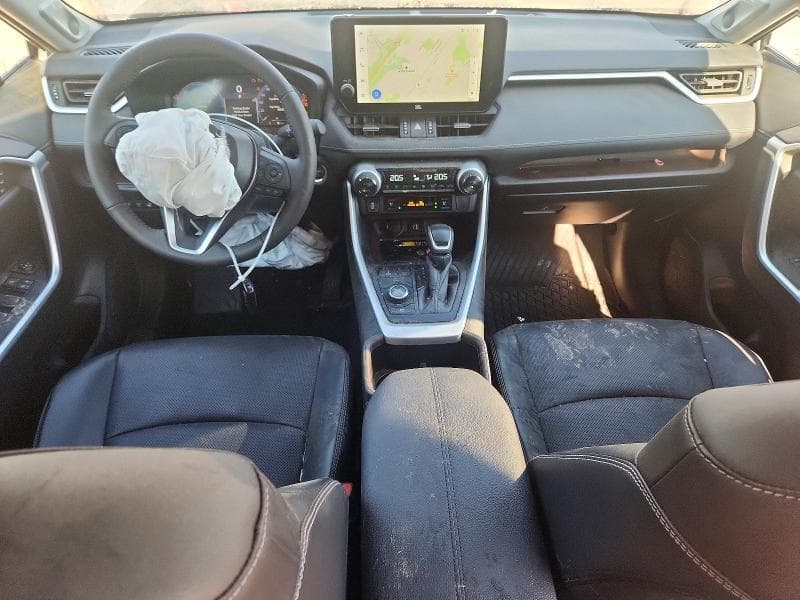 2024 TOYOTA RAV4 LIMITED 8