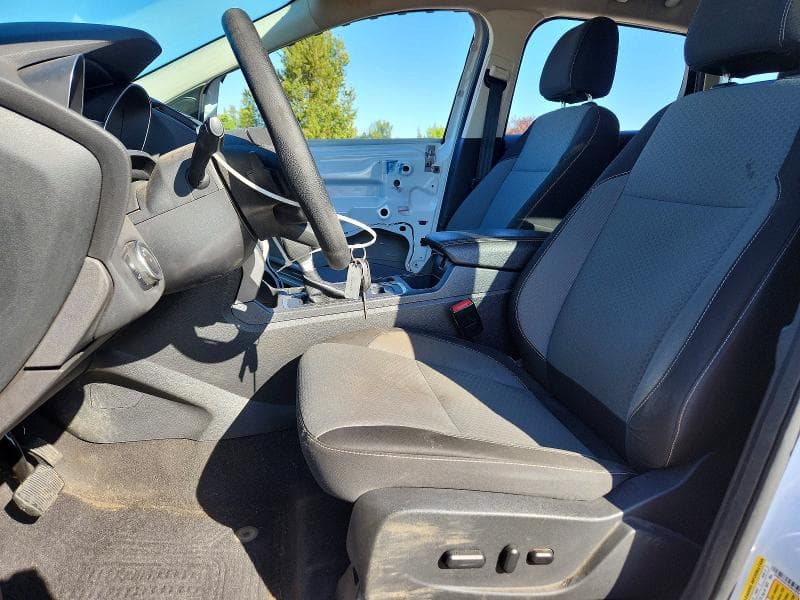 2017 FORD ESCAPE SE 7