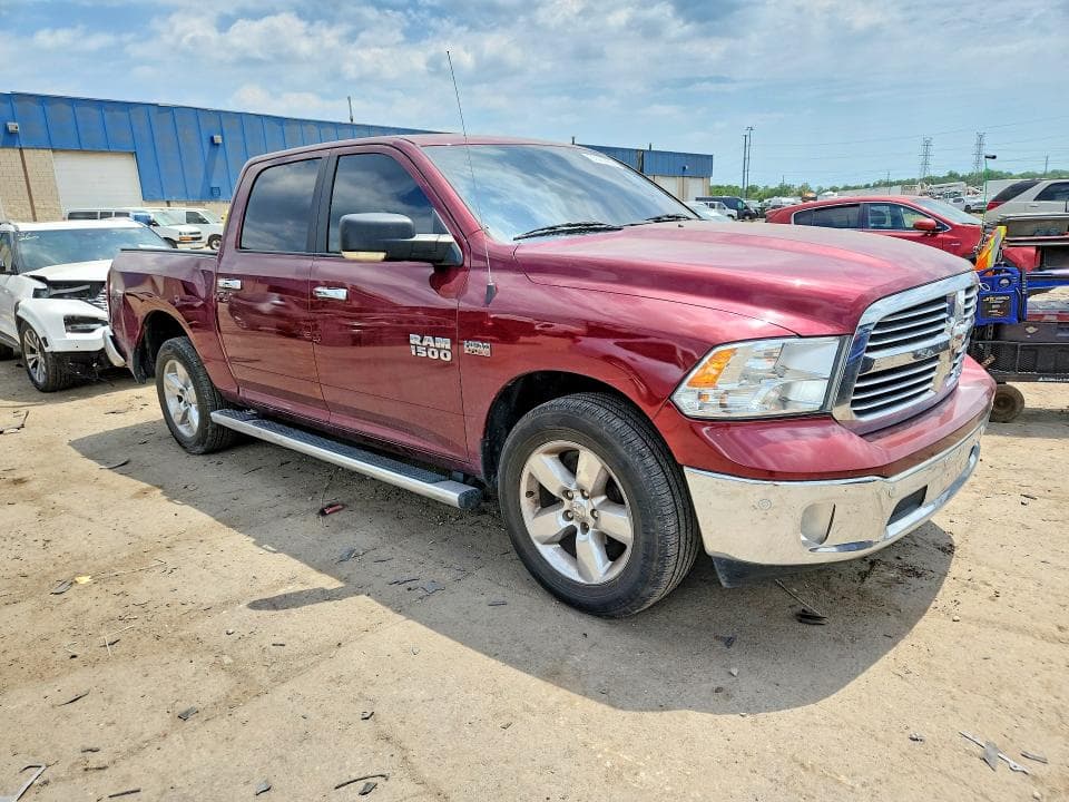 2017 RAM 1500 SLT 4
