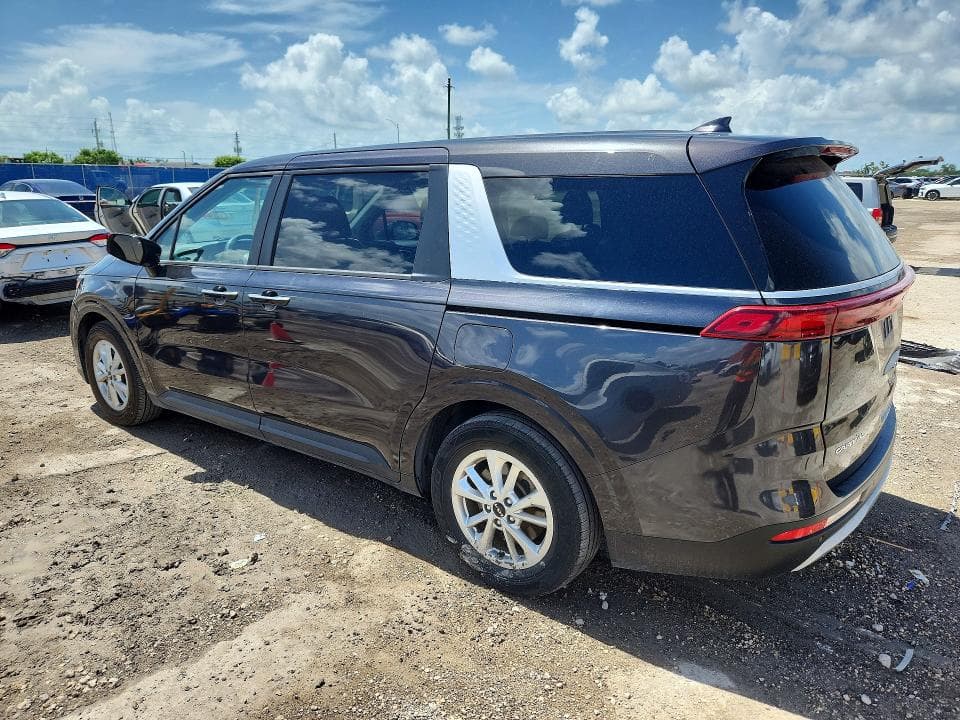 2023 KIA CARNIVAL LX 2