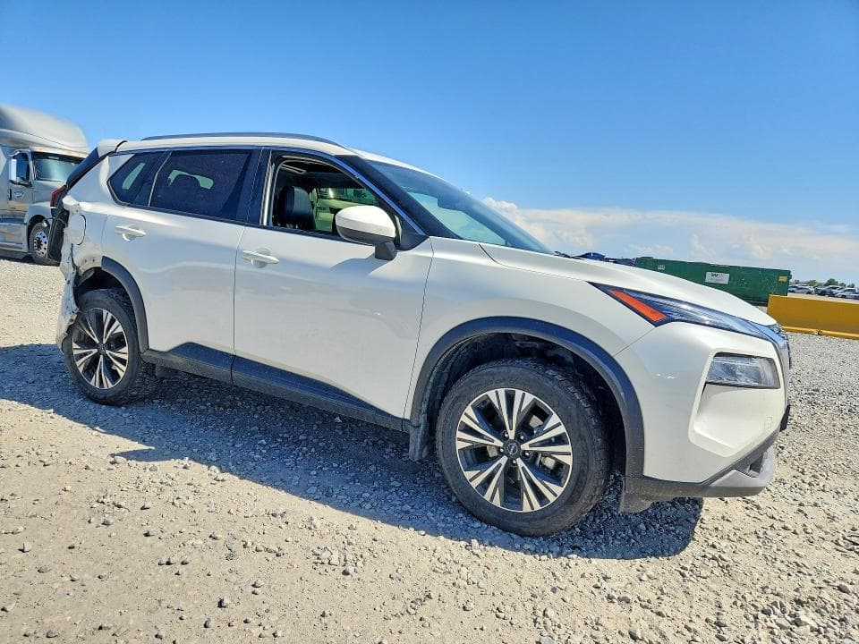 2023 NISSAN ROGUE SV 4