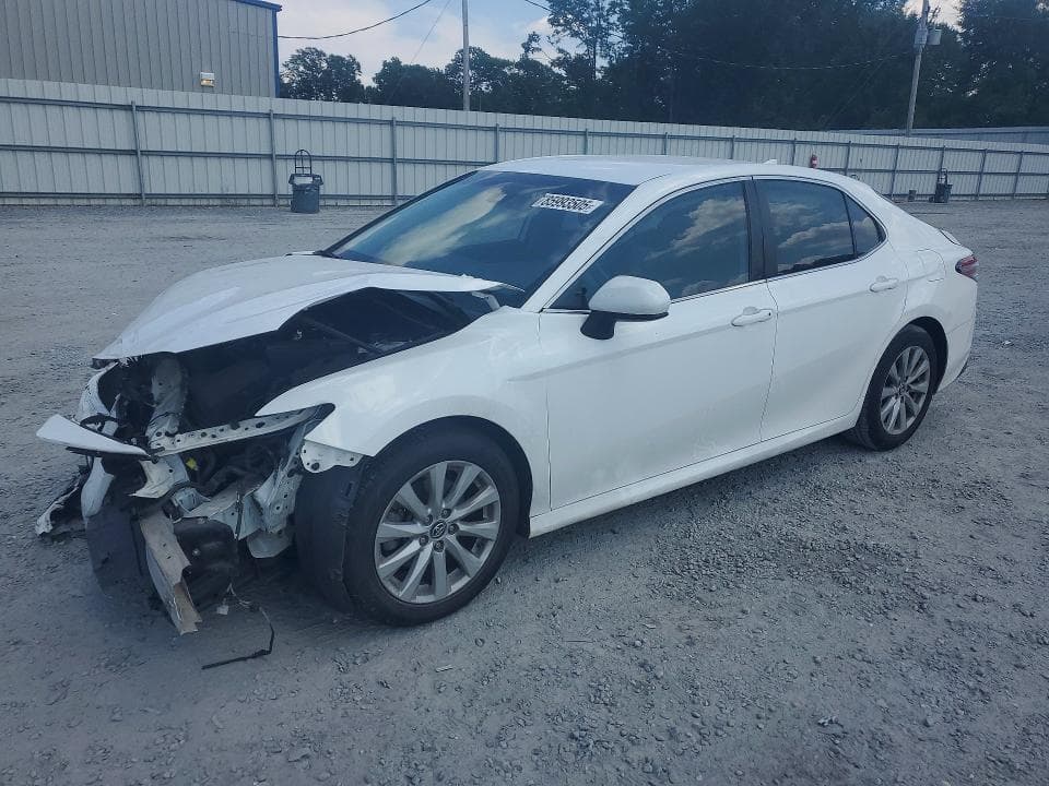 2020 TOYOTA CAMRY LE - 1