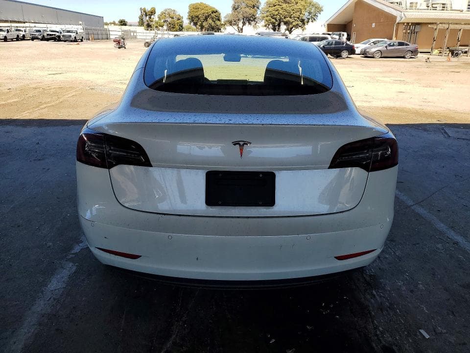 2020 TESLA MODEL 3 6