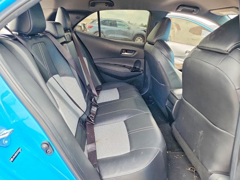 2019 TOYOTA COROLLA HATCHBACK XSE 10